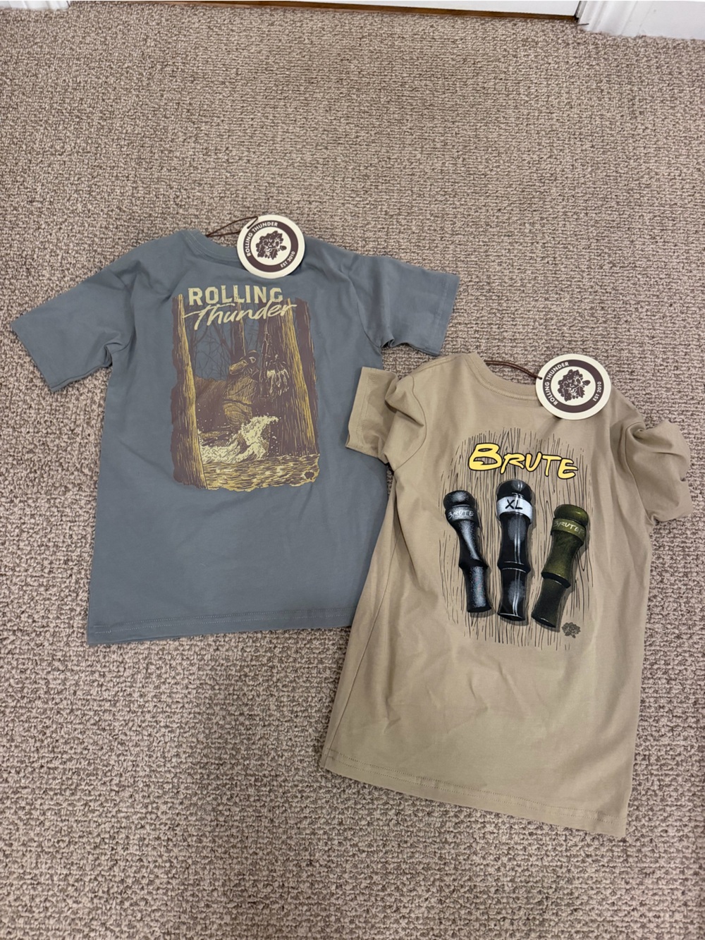 Kids Rolling Thunder Graphic Tees Size XS